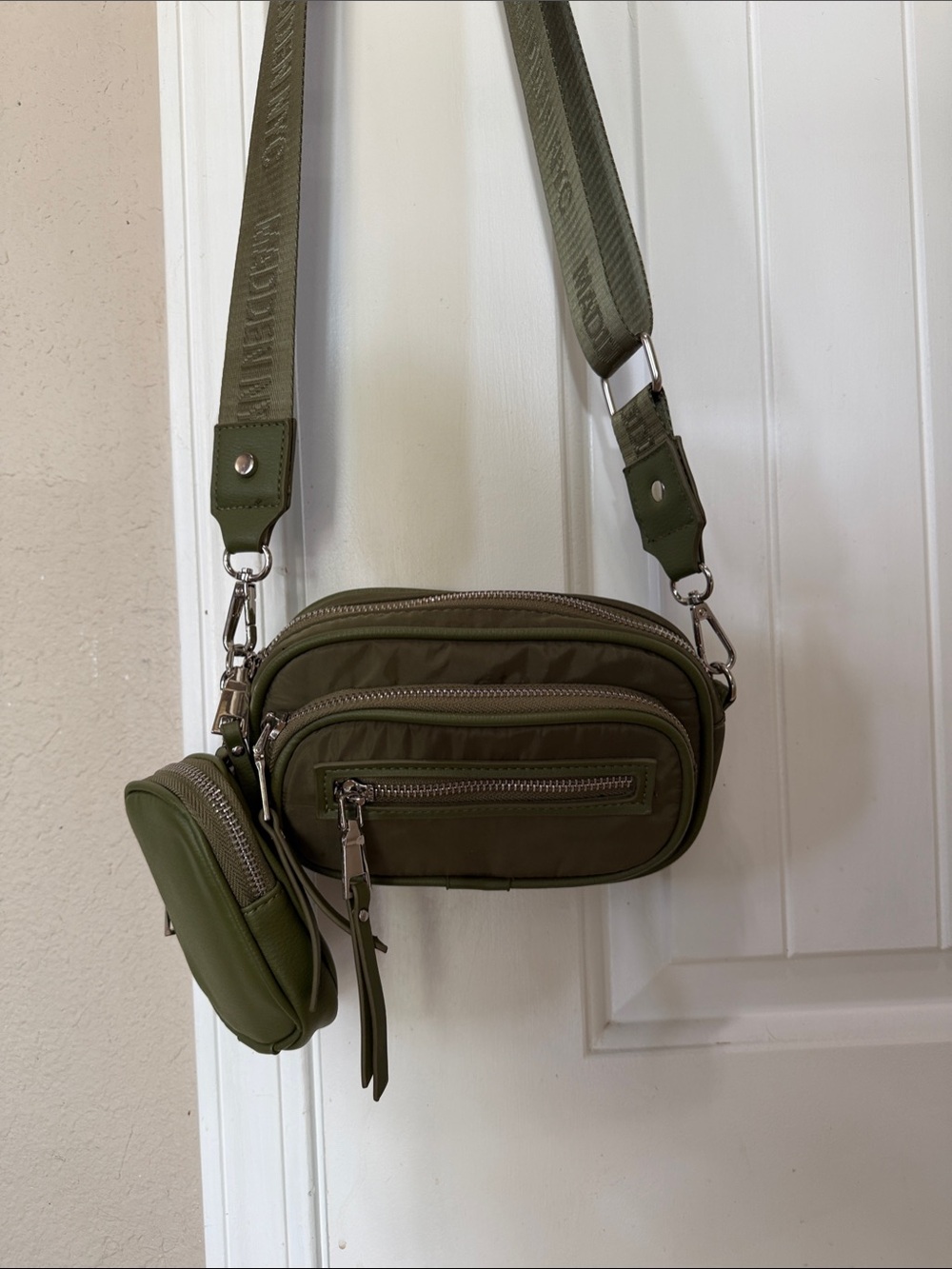 Women’s Olive Green Crossbody Bag with Detachable Coin Pouch